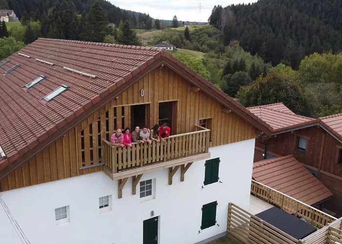 Stone Lake Luxury Lodge